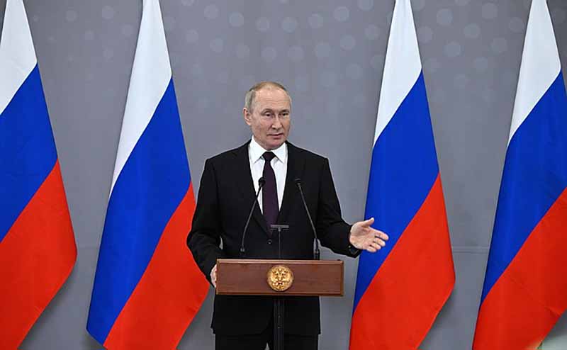 Пресс-конференция Владимира Путина в Астане. 14.10.2022.