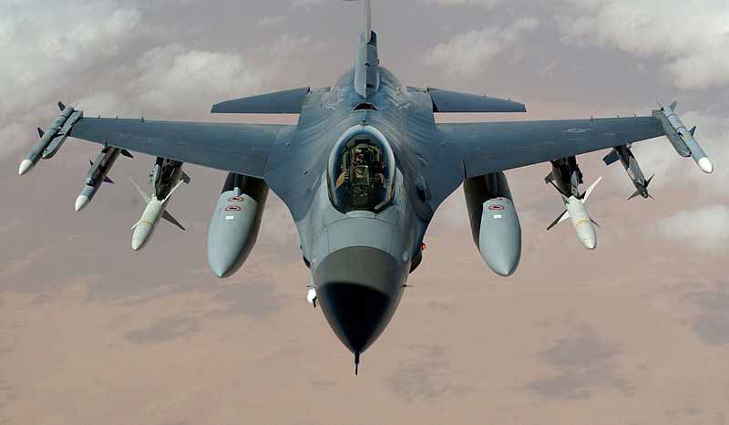 Истребителей F-16