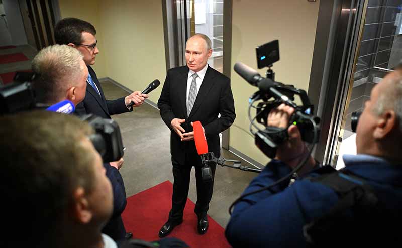 Президент РФ В.В. Путина ответил на вопросы представителей СМИ. 13.07.2023.