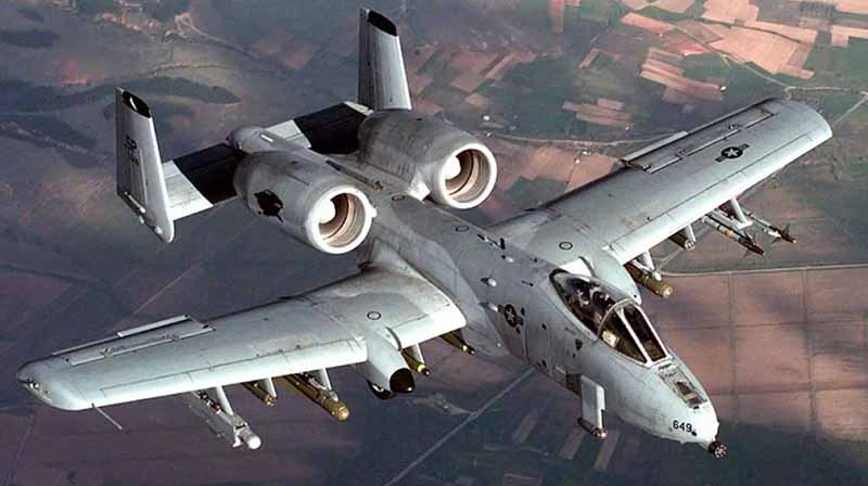 Штурмовик A-10 Thunderbolt II (Бронированная летающая свинья)
